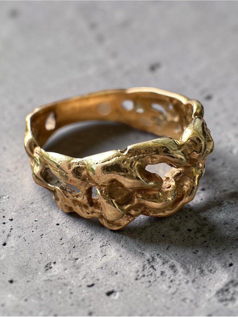 Vintage 14k Yellow Gold Abstract Nugget Ring (Size 8.5) - Picture 3 of 8